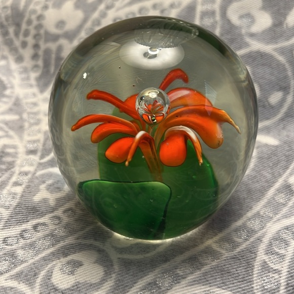 Orange and Green Glass Art Flower paperweight - Picture 3 of 5